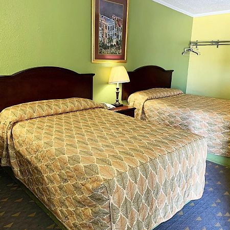 Luxury Inn 米德蘭 外观 照片
